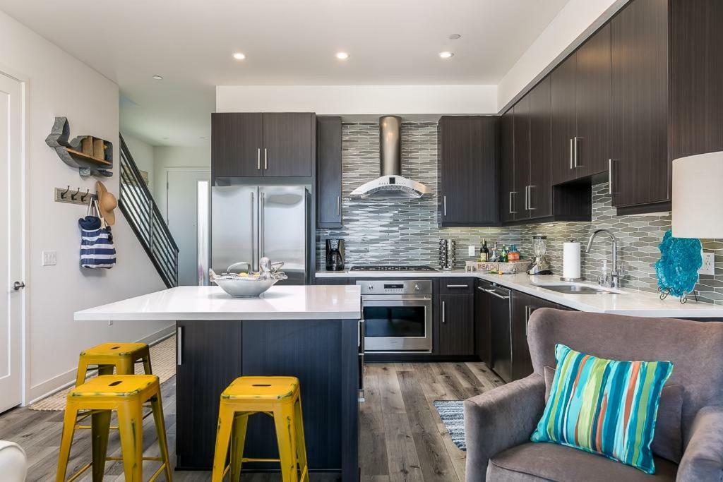 Ocean View 3 Bedrooms Condo, Just Steps From The Park, Pier & Water! Imperial Beach Εξωτερικό φωτογραφία